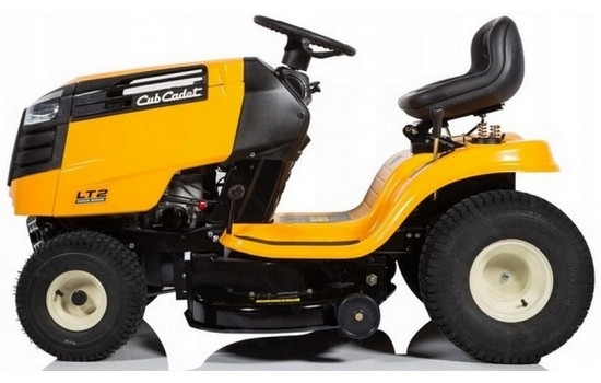 Садовый трактор Cub Cadet LT2 NS96