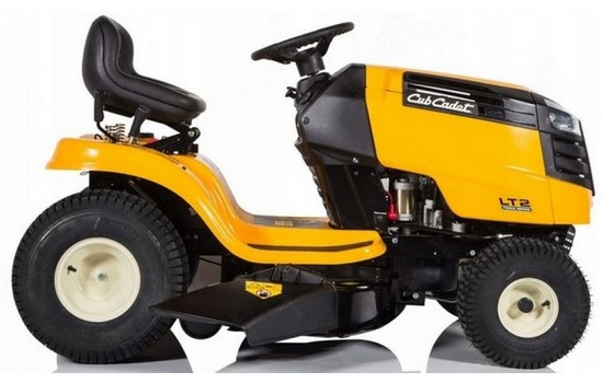 Садовый трактор Cub Cadet LT2 NS96